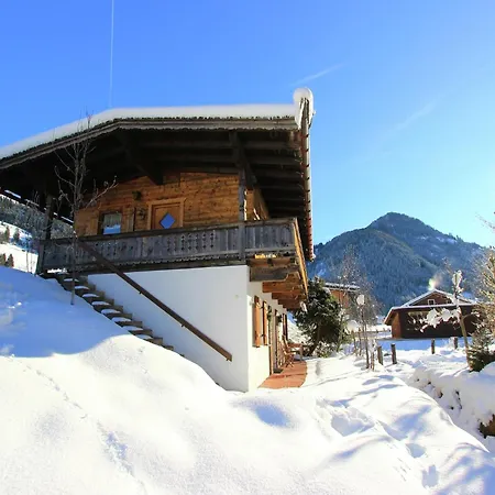 In Kirchberg Near Gondola 木屋 *