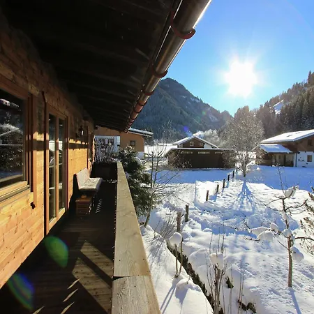 Chalé In Kirchberg Near Gondola *